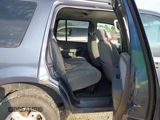 2005 Ford Explorer XLT с VIN 1FMZU73W25UA75010, выставлен на аукционе IAAI как лот 42508037 с пробегом 276 352 миль миль и . История ставок и продаж доступна на DreamBid. Изображение 8.