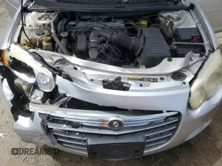 2004 Chrysler Sebring LX z VIN 1C3EL46X34N240732, wystawiony jako Copart lot #59587845 z przebiegiem 189 440 mil mil oraz Szkoda całkowita • Salvage title. Historia ofert i sprzedaży dostępna na DreamBid. Obrazek 11.