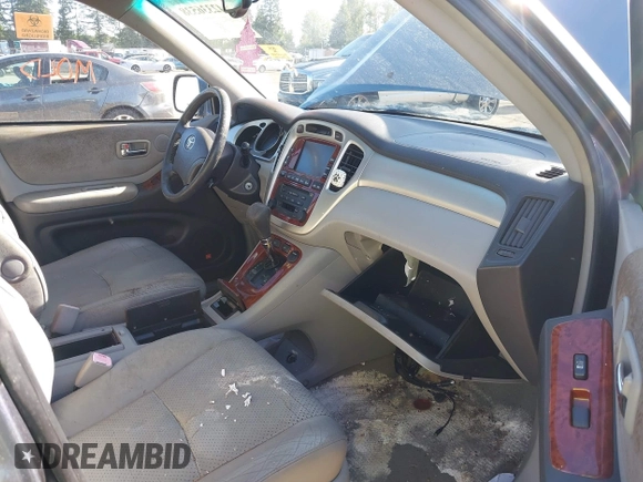 2005 Toyota Highlander z VIN JTEEP21A850092756, wystawiony jako IAAI lot #42336538 z przebiegiem 216 608 mil mil oraz . Historia ofert i sprzedaży dostępna na DreamBid. Obrazek 5.