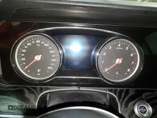 2018 Mercedes-Benz E 300 z VIN WDDZF4KB8JA313472, wystawiony jako Copart lot #53959155 z przebiegiem Nie podano mil oraz Czysty tytuł • Clean title. Historia ofert i sprzedaży dostępna na DreamBid. Obrazek 9.