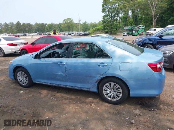 2012 Toyota Camry L z VIN 4T1BF1FK5CU597760, wystawiony jako IAAI lot #42424902 z przebiegiem 37 882 mil mil oraz . Historia ofert i sprzedaży dostępna na DreamBid. Obrazek 14.