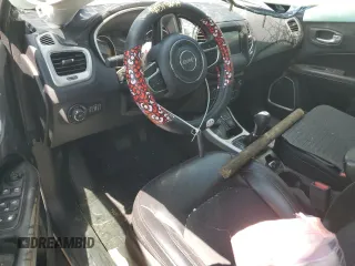 2018 Jeep Compass Latitude с VIN 3C4NJDBB8JT179546, выставлен на аукционе Copart как лот 53488785 с пробегом 67 033 миль миль и Списание • Salvage title. История ставок и продаж доступна на DreamBid. Изображение 8.