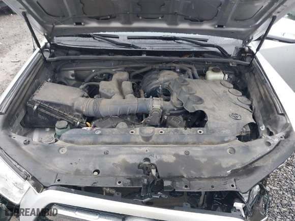 2011 Toyota 4Runner Trail with VIN JTEBU5JR5B5074250, listed as a IAAI auction lot 41796053 with 152,447 mi miles. Bid and sale history available at carsss.com. Image 10.