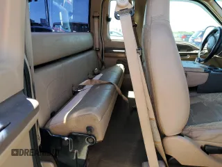 1999 Ford Super Duty F-250 XL with VIN 1FTNX20F0XEC18194, listed as a Copart auction lot 61614894 with 270,331 mi miles and Clean Title. Bid and sale history available at carsss.com. Image 10.