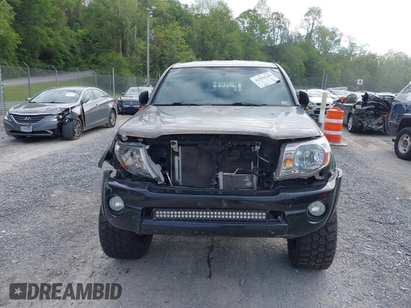 2007 Toyota Tacoma PreRunner z VIN 5TEJU62NX7Z338052, wystawiony jako IAAI lot #42204246 z przebiegiem 202 296 mil mil oraz . Historia ofert i sprzedaży dostępna na DreamBid. Obrazek 12.