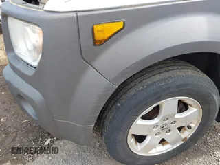 2003 Honda Element EX z VIN 5J6YH18553L016502, wystawiony jako IAAI lot #42305010 z przebiegiem 228 915 mil mil oraz . Historia ofert i sprzedaży dostępna na DreamBid. Obrazek 6.