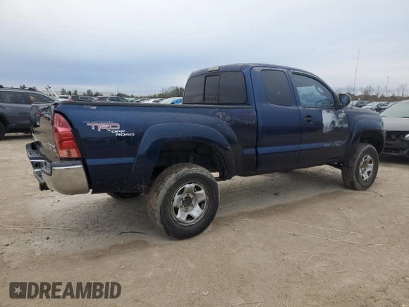 2008 Toyota Tacoma PreRunner with VIN 5TETU62N08Z553434, listed as a Copart auction lot 46649095 with 304,958 mi miles and Clean Title. Bid and sale history available at DreamBid. Image 3.
