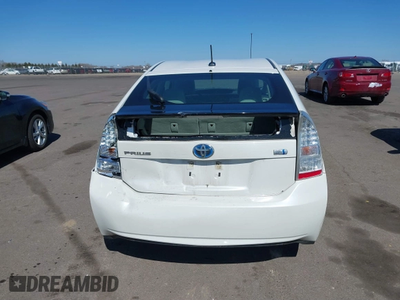 2011 Toyota Prius I with VIN JTDKN3DU1B0270124, listed as a IAAI auction lot 41871546 with 272,088 mi miles. Bid and sale history available at carsss.com. Image 16.