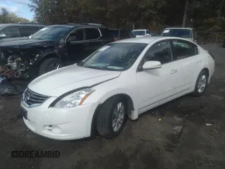 2010 Nissan Altima 3.5 SR with VIN 1N4BL2AP0AC111192, listed as a IAAI auction lot 41391926 with 1 mi miles. Bid and sale history available at carsss.com. Image 2.