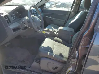 2007 Jeep Grand Cherokee Laredo with VIN 1J8GR48KX7C531824, listed as a Copart auction lot 49519015 with 175,453 mi miles and Salvage Title. Bid and sale history available at carsss.com. Image 7.