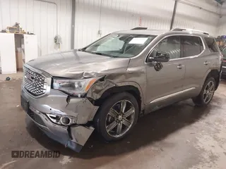 2019 GMC Acadia Denali with VIN 1GKKNXLS6KZ142226, listed as a IAAI auction lot 40453039 with 21,770 mi miles and . Bid and sale history available at carsss.com. Image 18.
