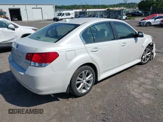 2014 Subaru Legacy Premium с VIN 4S3BMBD68E3033499, выставлен на аукционе IAAI как лот 42393363 с пробегом 99 498 миль миль и . История ставок и продаж доступна на DreamBid. Изображение 4.