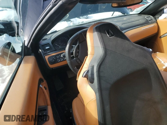 2013 Maserati GranTurismo Convertible Sport with VIN ZAM45VMAXD0071100, listed as a Copart auction lot 46999495 with 0 mi miles and Salvage Title. Bid and sale history available at carsss.com. Image 8.