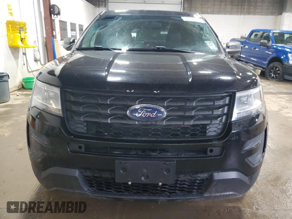 2016 Ford Police Interceptor Utility z VIN 1FM5K8ARXGGC60964, wystawiony jako Copart lot #54973465 z przebiegiem 96 030 mil mil oraz Nie do naprawy. Historia ofert i sprzedaży dostępna na DreamBid. Obrazek 5.