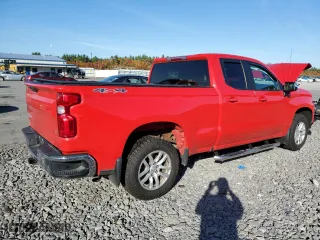 2019 Chevrolet Silverado 1500 LT with VIN 1GCRYDEK7KZ378980, listed as a Copart auction lot 76807154 with 42,803 mi miles and Salvage Title. Bid and sale history available at carsss.com. Image 3.