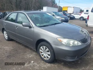 2006 Toyota Camry STD with VIN 4T1BE32K26U665537, listed as a IAAI auction lot 41962974 with 193,215 mi miles and . Bid and sale history available at DreamBid. Image 1.