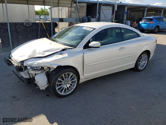 2007 Volvo C70 with VIN YV1MC68237J022963, listed as a Copart auction lot 51947535 with 160,258 mi miles and Salvage Title. Bid and sale history available at carsss.com. Image 1.