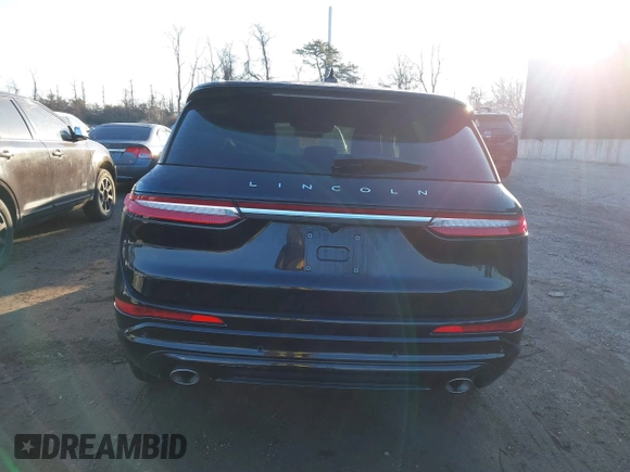 2024 Lincoln Corsair Grand Touring z VIN 5LMTJ5DZ0RUL17257, wystawiony jako IAAI lot #41634865 z przebiegiem 8 124 mil mil oraz . Historia ofert i sprzedaży dostępna na DreamBid. Obrazek 17.