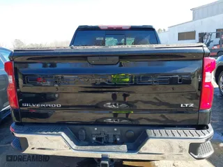 2019 Chevrolet Silverado 1500 LTZ with VIN 1GCUYGED4KZ320175, listed as a IAAI auction lot 41766819 with 1 mi miles. Bid and sale history available at carsss.com. Image 15.