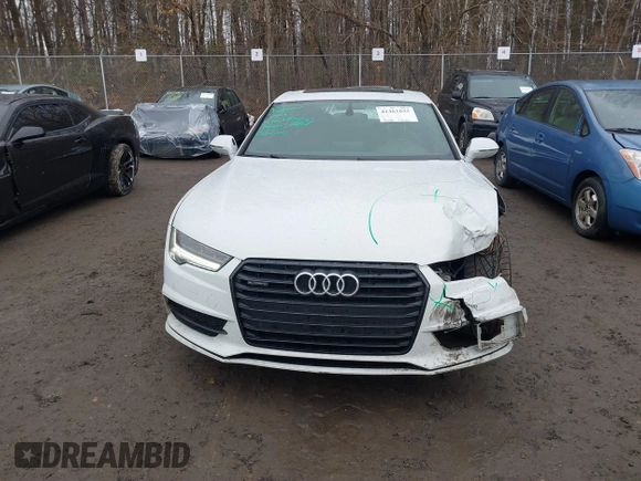 2017 Audi A7 Premium Plus с VIN WAUW2AFC0HN085266, выставлен на аукционе IAAI как лот 41461035 с пробегом 135 459 миль миль и . История ставок и продаж доступна на DreamBid. Изображение 12.