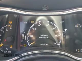 2021 Jeep Grand Cherokee Trailhawk with VIN 1C4RJFLG2MC566164, listed as a Copart auction lot 50009525 with 38,932 mi miles and Salvage Title. Bid and sale history available at carsss.com. Image 9.