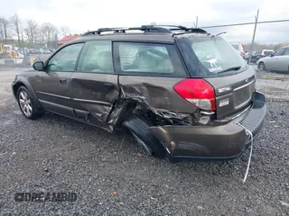 2009 Subaru Outback Special Edition with VIN 4S4BP61C897345583, listed as a IAAI auction lot 42065689 with 262,944 mi miles and . Bid and sale history available at DreamBid. Image 3.