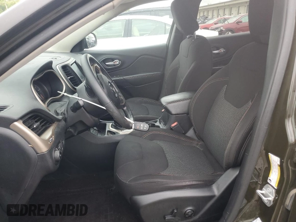 2016 Jeep Cherokee Latitude with VIN 1C4PJLCB4GW312050, listed as a Copart auction lot 53184875 with 156,808 mi miles and Salvage title. Bid and sale history available at DreamBid. Image 7.