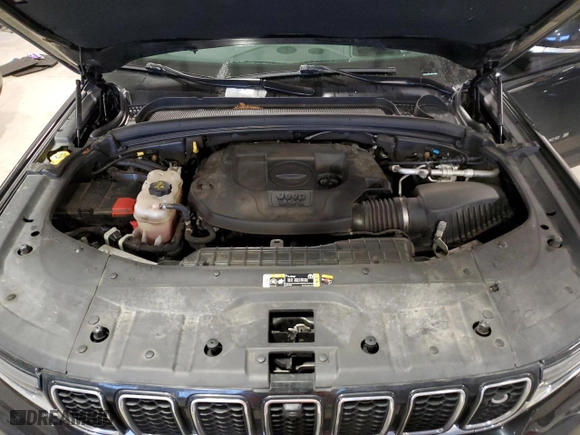 2021 Jeep Grand Cherokee L Overland with VIN 1C4RJKDG1M8119822, listed as a Copart auction lot 88556065 with 59,621 mi miles and Salvage Title. Bid and sale history available at carsss.com. Image 14.