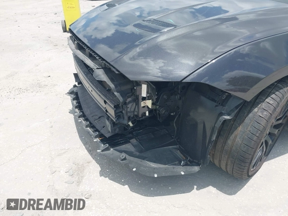 2022 Ford Mustang GT z VIN 1FA6P8CF9N5118407, wystawiony jako IAAI lot #42391902 z przebiegiem 25 355 mil mil oraz . Historia ofert i sprzedaży dostępna na DreamBid. Obrazek 21.