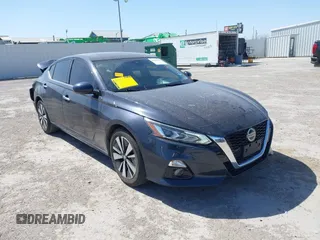 2019 Nissan Altima SL with VIN 1N4BL4EV1KC179605, listed as a IAAI auction lot 41863484 with 95,840 mi miles and . Bid and sale history available at DreamBid. Image 1.