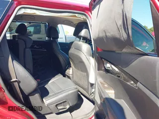 2017 Kia Sorento EX with VIN 5XYPHDA52HG322833, listed as a IAAI auction lot 41611029 with 166,590 mi miles and . Bid and sale history available at DreamBid. Image 8.