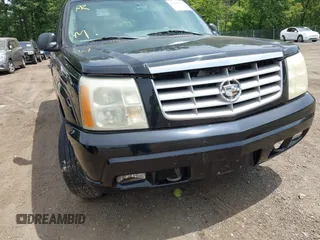 2004 Cadillac Escalade EXT z VIN 3GYEK62N54G290873, wystawiony jako IAAI lot #42411835 z przebiegiem 223 898 mil mil oraz . Historia ofert i sprzedaży dostępna na DreamBid. Obrazek 6.