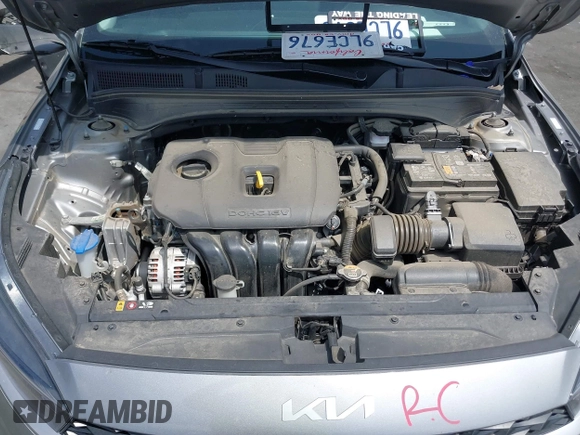 2024 Kia Forte LXS z VIN 3KPF24AD1RE748029, wystawiony jako IAAI lot #42107090 z przebiegiem 27 832 mil mil oraz . Historia ofert i sprzedaży dostępna na DreamBid. Obrazek 10.