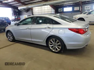2012 Hyundai Sonata Limited with VIN 5NPEC4ABXCH442232, listed as a Copart auction lot 52667145 with 78,213 mi miles and Clean Title. Bid and sale history available at DreamBid. Image 2.