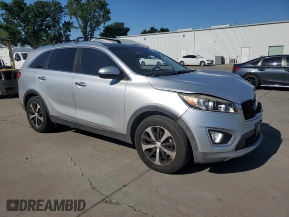 2017 Kia Sorento EX with VIN 5XYPH4A50HG251910, listed as a Copart auction lot 54883465 with 146,974 mi miles and Salvage title. Bid and sale history available at DreamBid. Image 4.