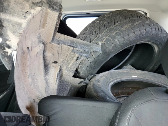 2022 Ford EcoSport SE z VIN MAJ6S3GL6NC473712, wystawiony jako Copart lot #43293263 z przebiegiem 2291 mil mil oraz Szkody całkowita. Historia ofert i sprzedaży dostępna na DreamBid. Obrazek 10.