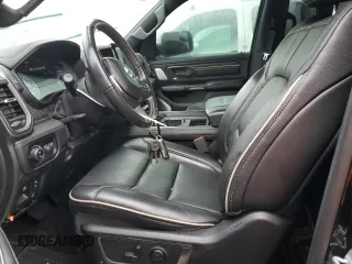 2020 Ram 1500 Limited z VIN 1C6RREHT1LN360188, wystawiony jako Copart lot #74491754 z przebiegiem Nie podano mil oraz Nie do naprawy • Non repairable. Historia ofert i sprzedaży dostępna na DreamBid. Obrazek 7.