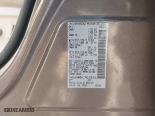 2014 Nissan Pathfinder Platinum with VIN 5N1AR2MM1EC702851, listed as a IAAI auction lot 41541331 with 209,257 mi miles. Bid and sale history available at carsss.com. Image 9.