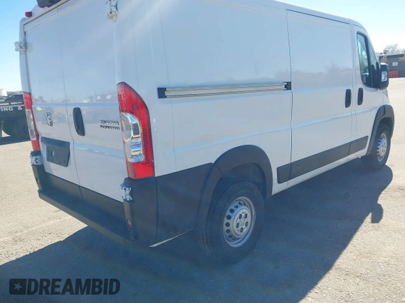 2025 Ram ProMaster Cargo Tradesman with VIN 3C6LRVVG4SE514098, listed as a IAAI auction lot 41692223 with 4,290 mi miles and . Bid and sale history available at carsss.com. Image 4.