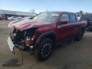 2023 Nissan Frontier SV with VIN 1N6ED1EK6PN638144, listed as a Copart auction lot 76092204 with 6,523 mi miles and Salvage Title. Bid and sale history available at carsss.com. Image 1.