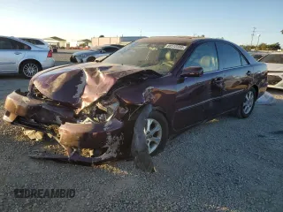2005 Toyota Camry STD z VIN 4T1BE32K85U433393, wystawiony jako Copart lot #88512335 z przebiegiem 165 616 mil mil oraz Szkoda całkowita • Salvage title. Historia ofert i sprzedaży dostępna na DreamBid. Obrazek 1.
