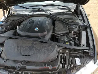 2017 BMW 3 Series 330i с VIN WBA8B9G3XHNU55449, выставлен на аукционе Copart как лот 62900085 с пробегом 79 958 миль миль и Списание • Salvage title. История ставок и продаж доступна на DreamBid. Изображение 13.
