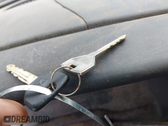 1998 Dodge 1500 с VIN 1B7HC13Y1WJ234944, выставлен на аукционе IAAI как лот 42322057 с пробегом 164 985 миль миль и . История ставок и продаж доступна на DreamBid. Изображение 11.