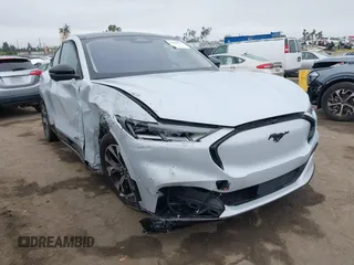 2023 Ford Mustang Mach-E Premium с VIN 3FMTK3R74PMA41565, выставлен на аукционе IAAI как лот 42428855 с пробегом 15 675 миль миль и . История ставок и продаж доступна на DreamBid. Изображение 1.