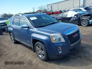 2012 GMC Terrain SLT-2 z VIN 2GKFLXE52C6120428, wystawiony jako IAAI lot #39259100 z przebiegiem 195 295 mil mil oraz . Historia ofert i sprzedaży dostępna na DreamBid. Obrazek 1.