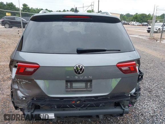 2023 Volkswagen Tiguan SE with VIN 3VVNB7AX4PM042409, listed as a IAAI auction lot 42627800 with 29,016 mi miles and . Bid and sale history available at DreamBid. Image 16.