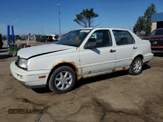 1999 Volkswagen Jetta TDI z VIN 3VWRF81HXXM209050, wystawiony jako Copart lot #48066305 z przebiegiem 10 126 mil mil oraz Szkoda całkowita • Salvage title. Historia ofert i sprzedaży dostępna na DreamBid. Obrazek 1.