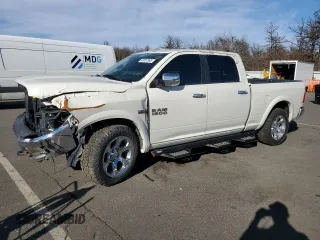 2017 Ram 1500 Laramie с VIN 1C6RR7VT8HS700381, выставлен на аукционе Copart как лот 49767395 с пробегом 102 561 миль миль и Списание • Salvage title. История ставок и продаж доступна на DreamBid. Изображение 1.