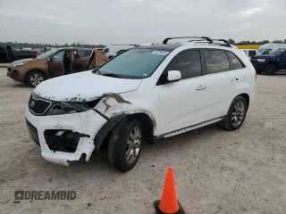 2012 Kia Sorento SX with VIN 5XYKW4A21CG303835, listed as a Copart auction lot 48239835 with 335,934 mi miles and Salvage Title. Bid and sale history available at carsss.com. Image 1.