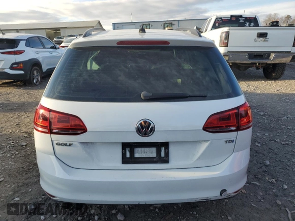 2015 Volkswagen Golf SportWagen TDI SEL with VIN 3VWCA7AU4FM519804, listed as a Copart auction lot 41562505 with 142,383 mi miles and Salvage Title. Bid and sale history available at carsss.com. Image 6.